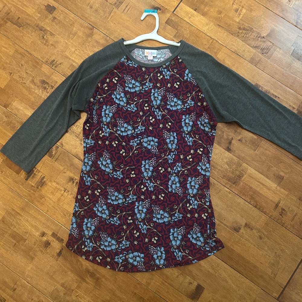 Lularoe Floral Patterned Top